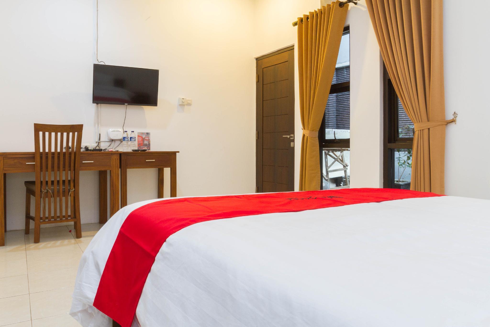 Hotel Reddoorz Near Jatinangor Town Square Extérieur photo